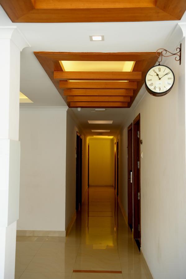 Hotel Roopmahal Thiruvananthapuram Exterior foto